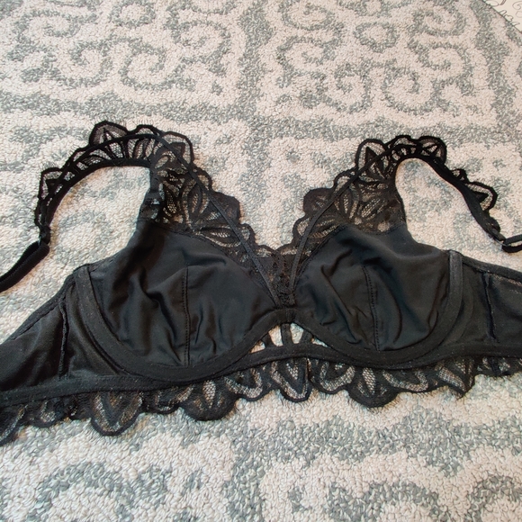 VICTORIA SECRET PINK Black See Through Lace Date Unlined Floral Print Bralette S - Picture 10 of 13